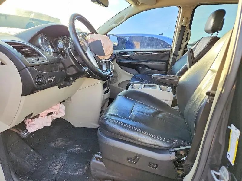 2012 CHRYSLER TOWN & COUNTRY TOURING  