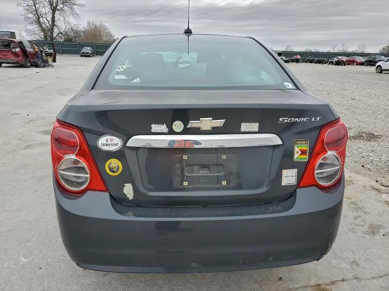 2015 CHEVROLET SONIC LT  