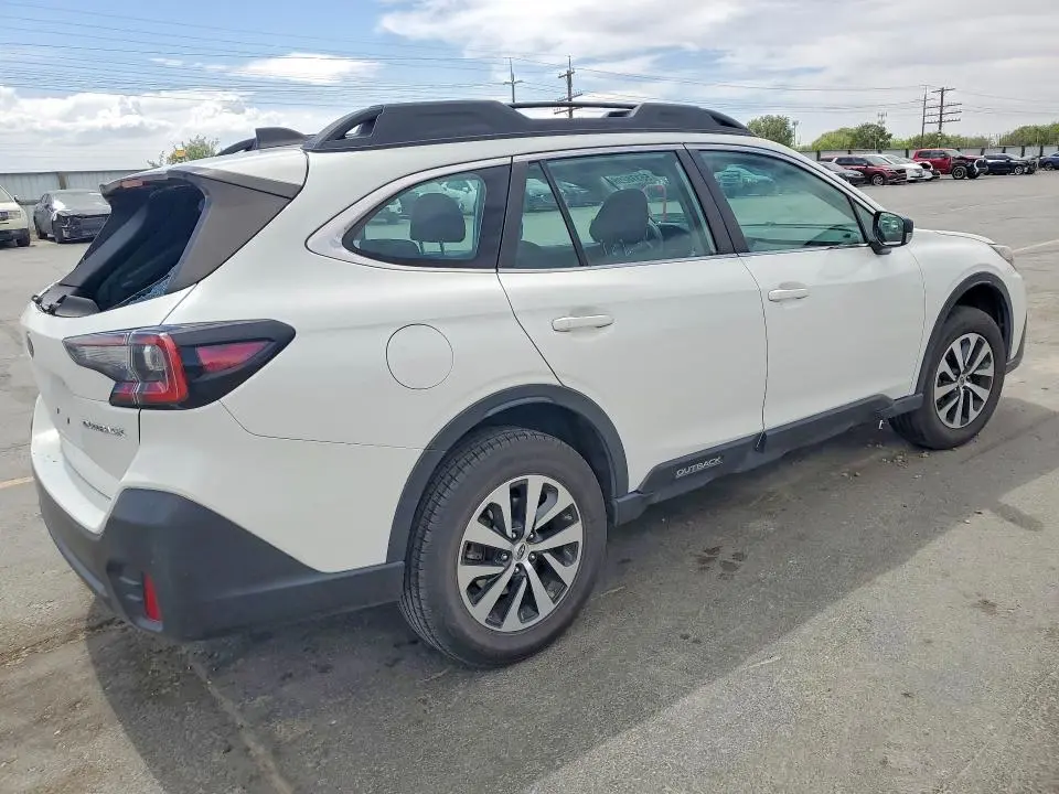 2022 SUBARU OUTBACK   