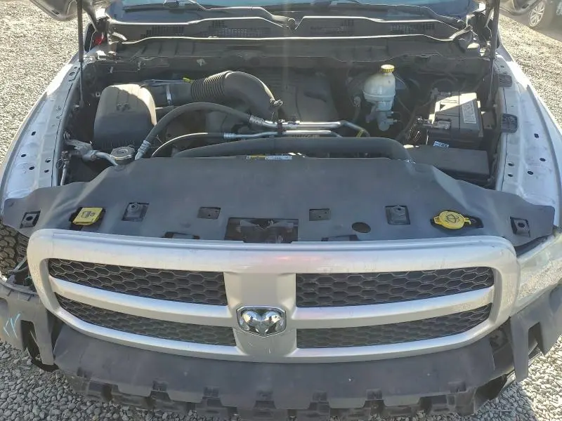 2014 RAM 1500 ST  