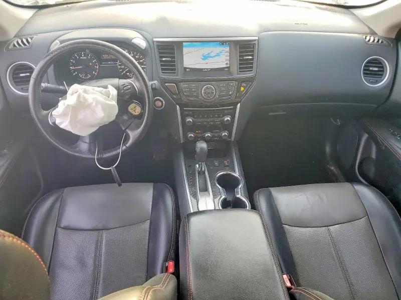 2019 NISSAN PATHFINDER SL  