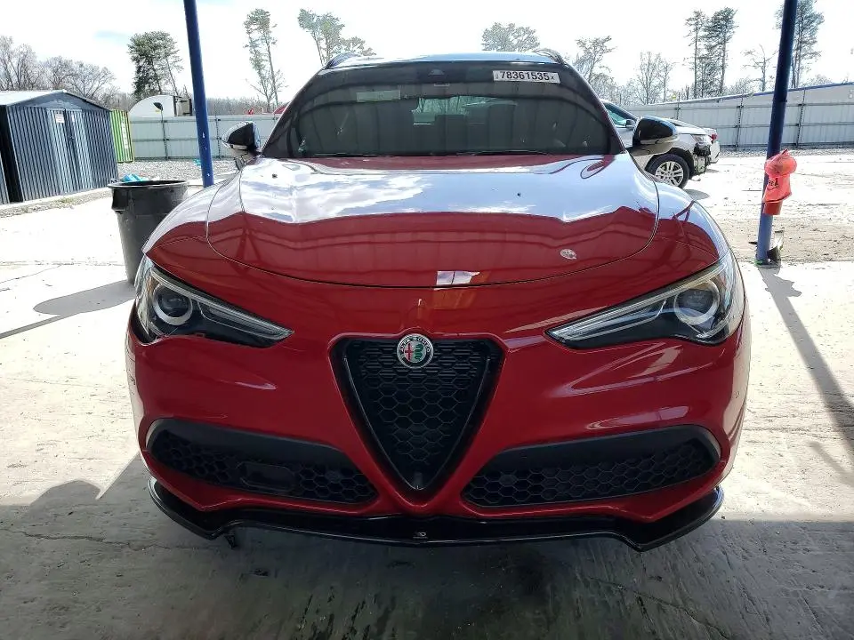 2022 ALFA ROMEO STELVIO TI  