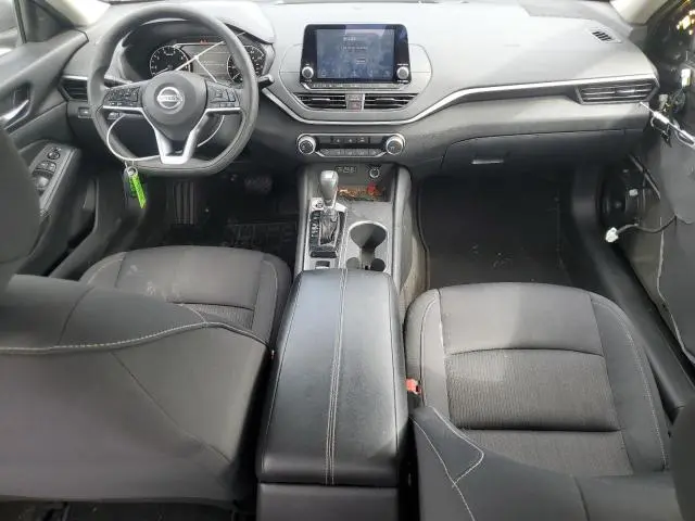 2022 NISSAN ALTIMA SV  