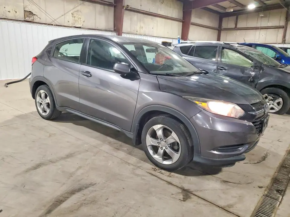 2016 HONDA HR-V LX  