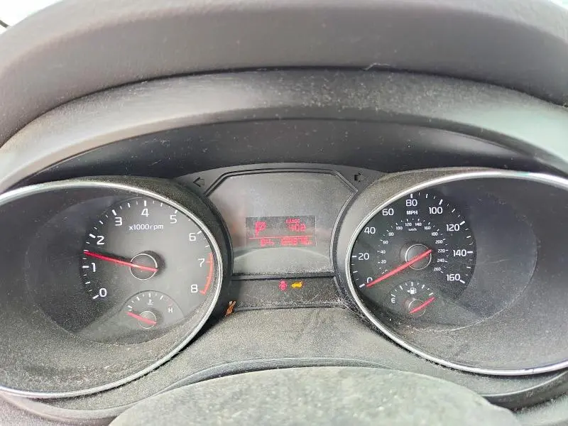 2016 KIA SEDONA LX  