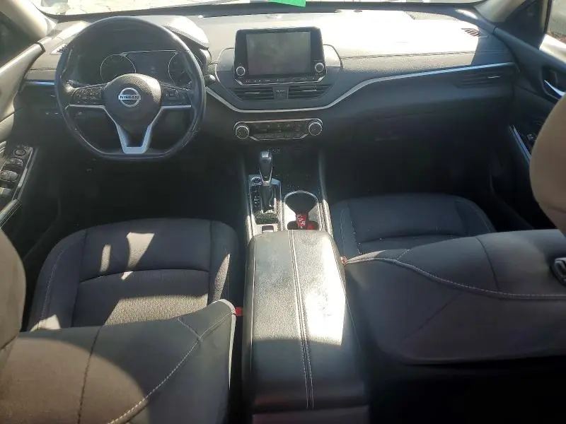 2021 NISSAN ALTIMA SV  