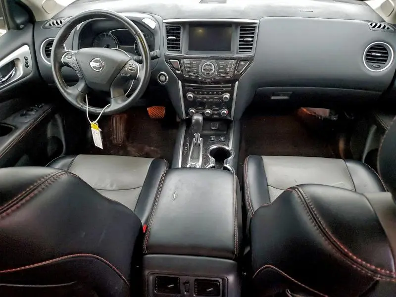 2020 NISSAN PATHFINDER SL  