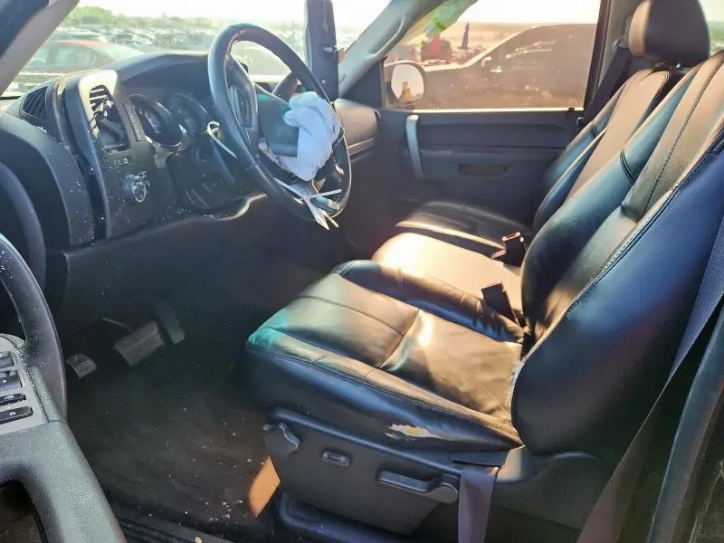 2011 CHEVROLET SILVERADO K1500 LT  