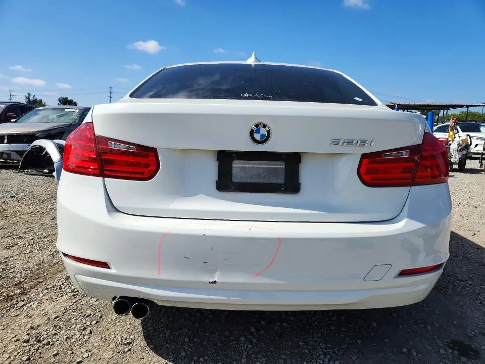 2013 BMW 328 I SULEV  