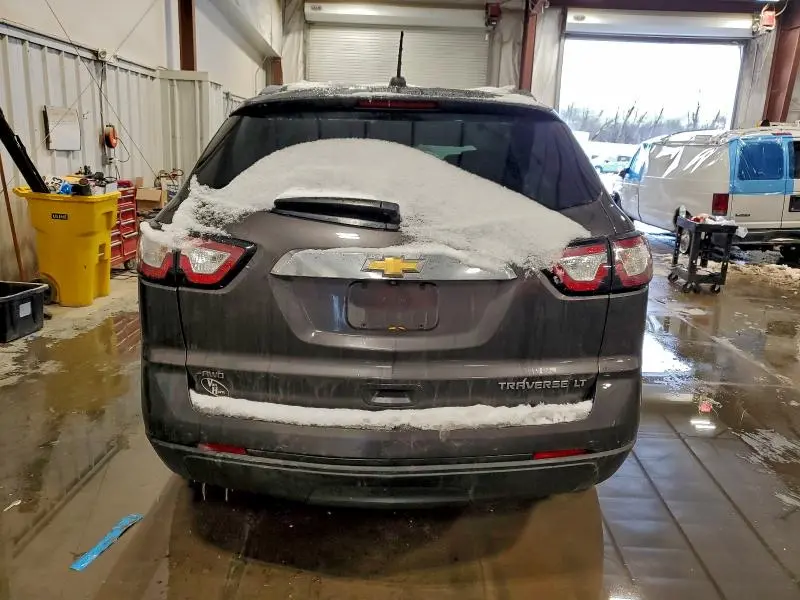 2016 CHEVROLET TRAVERSE LT  