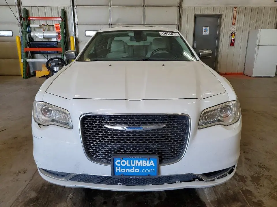 2018 CHRYSLER 300 LIMITED  