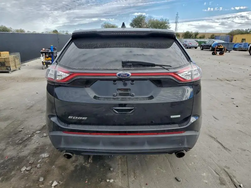 2018 FORD EDGE SE  