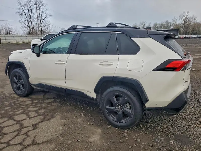 2021 TOYOTA RAV4 XSE  