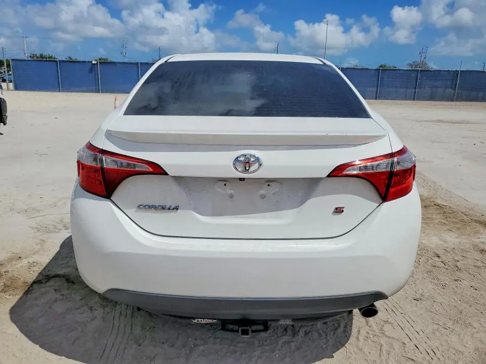 2015 TOYOTA COROLLA S PLUS  