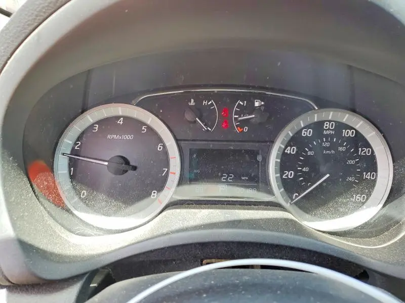 2015 NISSAN SENTRA SV  