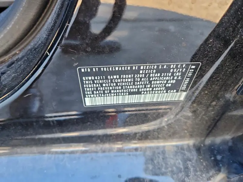 2012 VOLKSWAGEN JETTA SE  