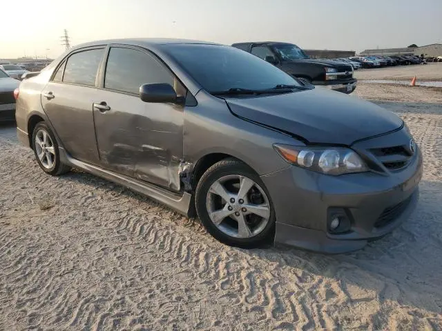 2013 TOYOTA COROLLA BASE  