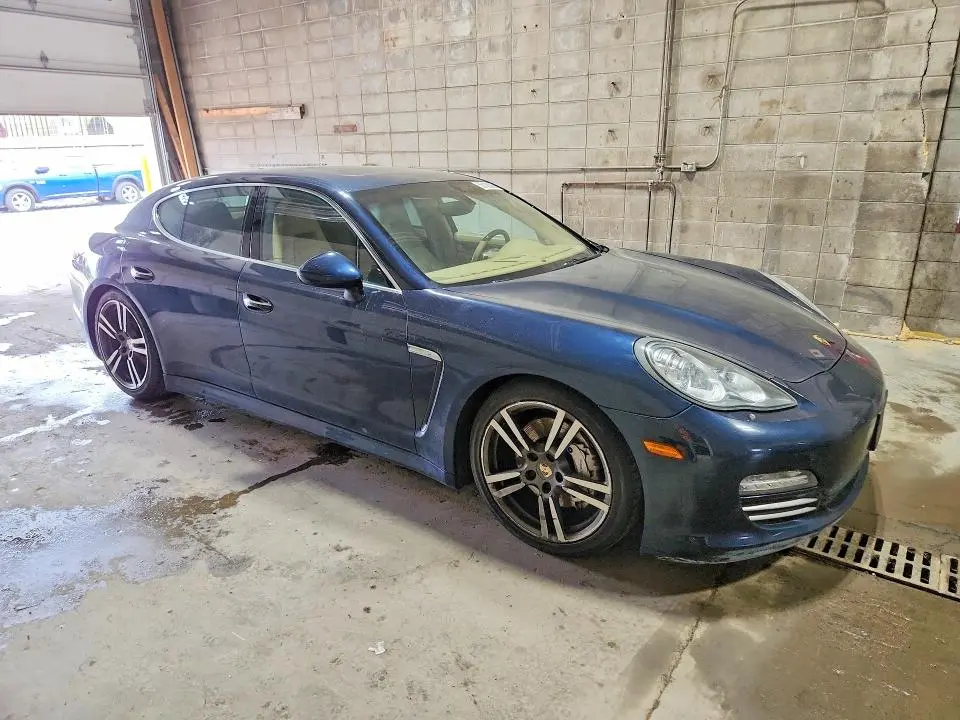 2012 PORSCHE PANAMERA S  