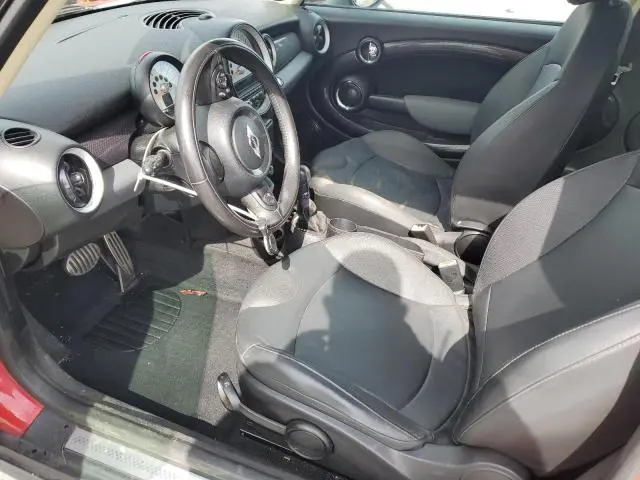 2011 MINI COOPER S