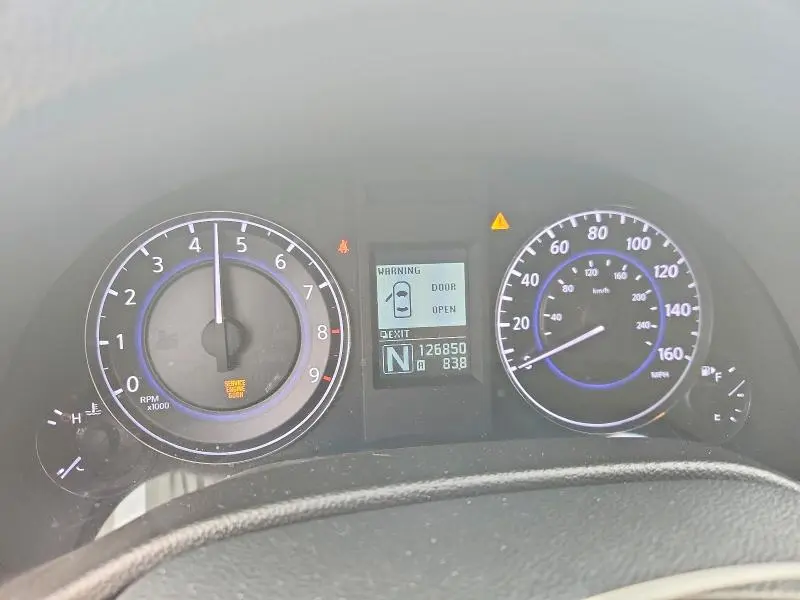 2015 INFINITI Q40 BASE  