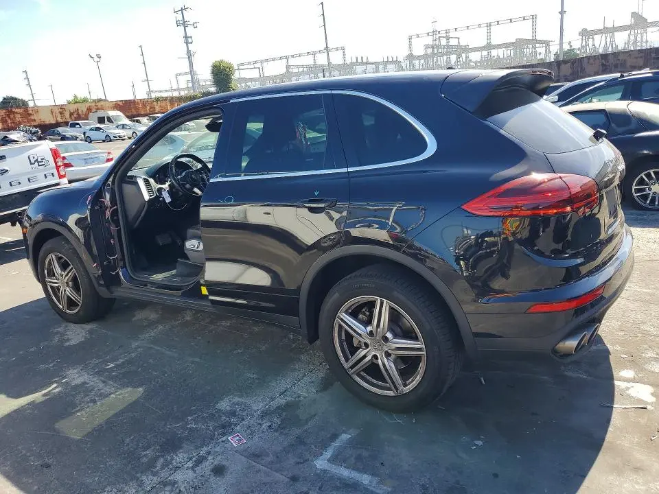 2015 PORSCHE CAYENNE S  