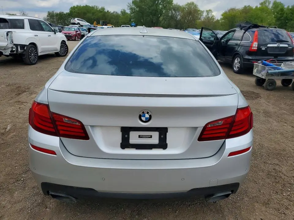 2013 BMW 550 XI  