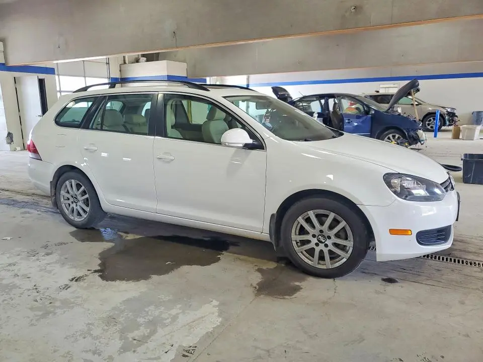 2013 VOLKSWAGEN JETTA S  