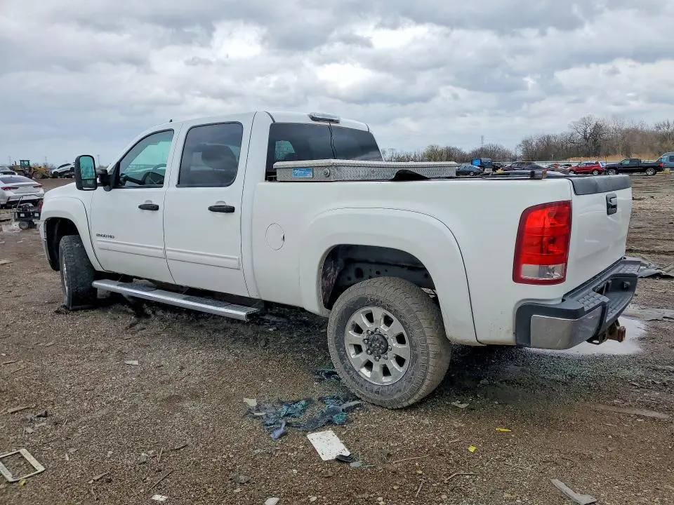 2012 GMC SIERRA K2500 SLE  