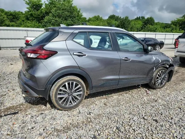 2022 NISSAN KICKS SV  