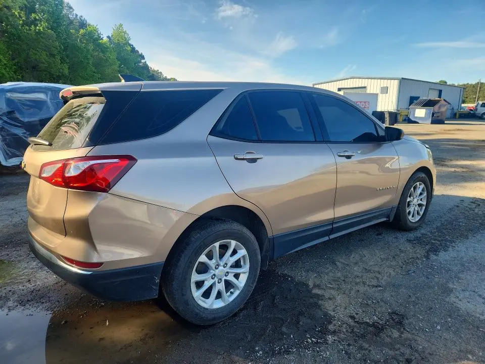 2018 CHEVROLET EQUINOX LS  