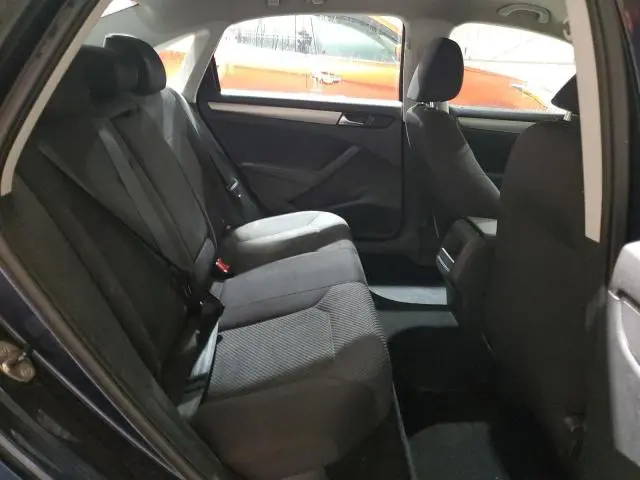 2014 VOLKSWAGEN PASSAT S  