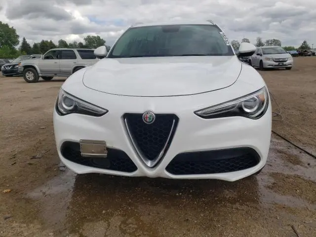 2018 ALFA ROMEO STELVIO   