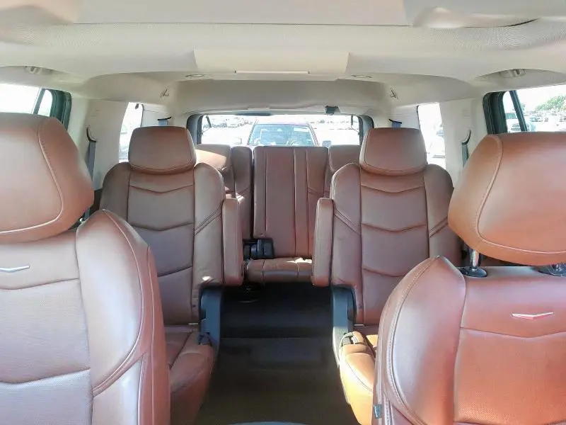 2019 CADILLAC ESCALADE LUXURY