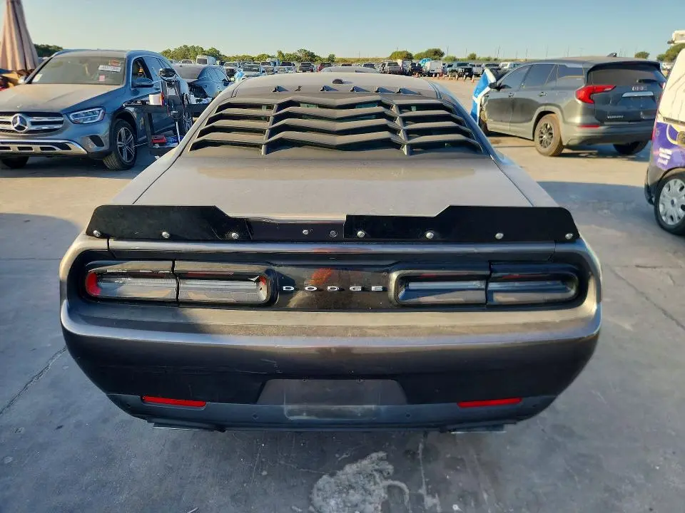2022 DODGE CHALLENGER R/T  