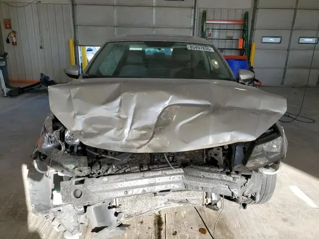 2016 VOLKSWAGEN PASSAT SE  