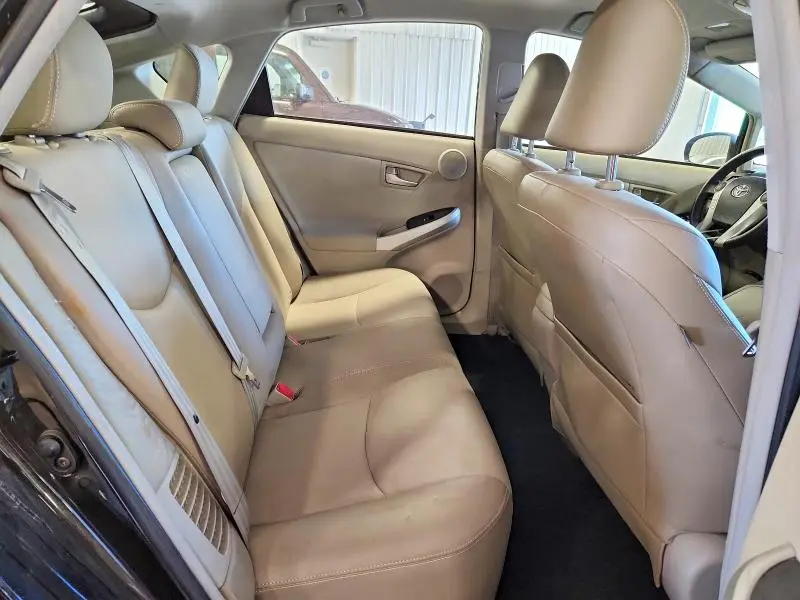 2015 TOYOTA PRIUS FOUR  