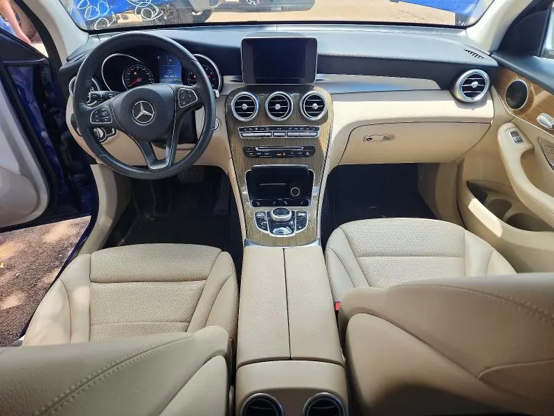 2018 MERCEDES-BENZ GLC 300  