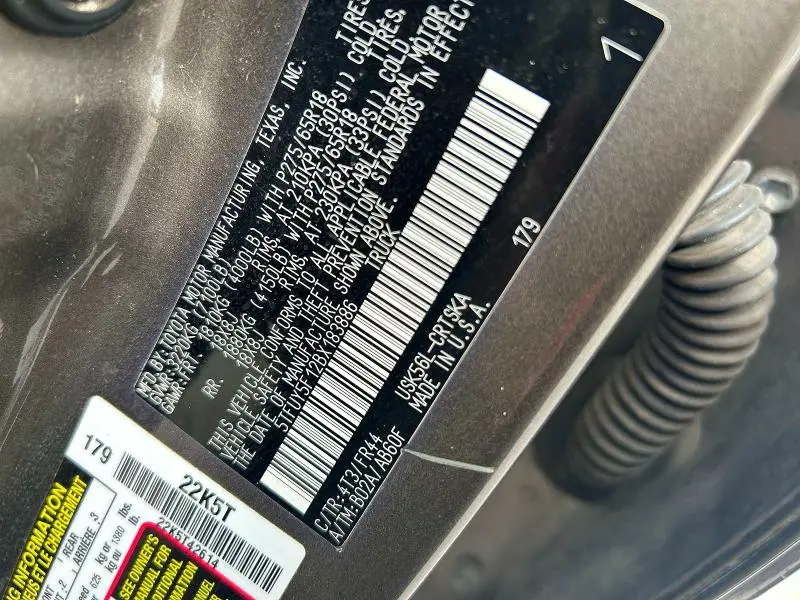 2011 TOYOTA TUNDRA GRADE  