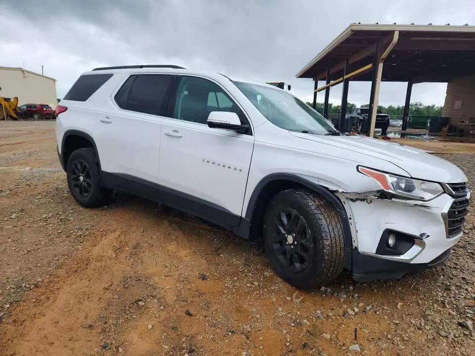 2019 CHEVROLET TRAVERSE LT  