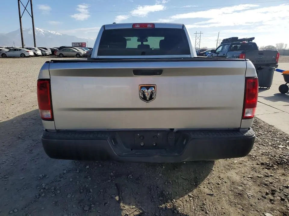 2013 RAM 1500 SLT  