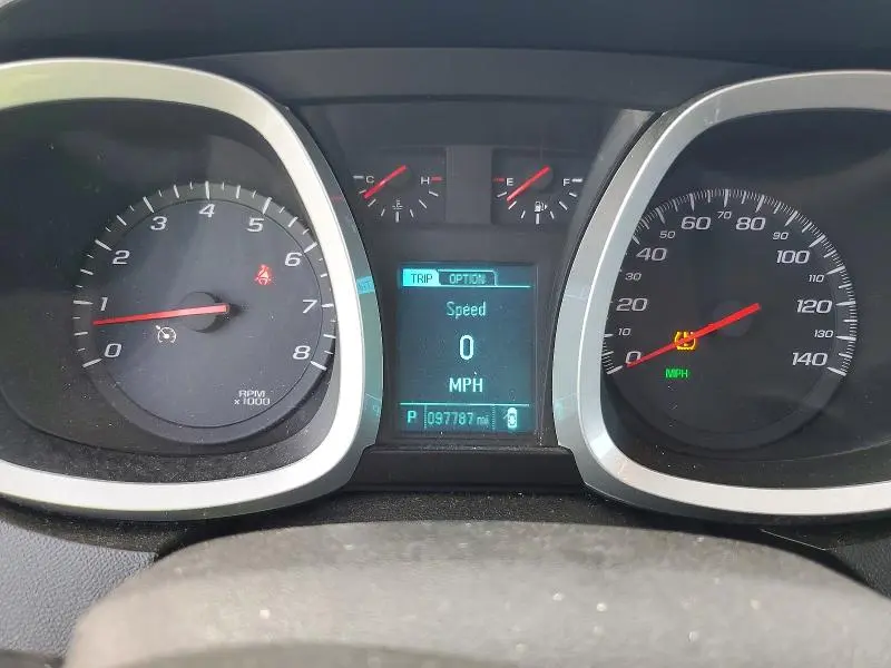 2017 CHEVROLET EQUINOX LT  