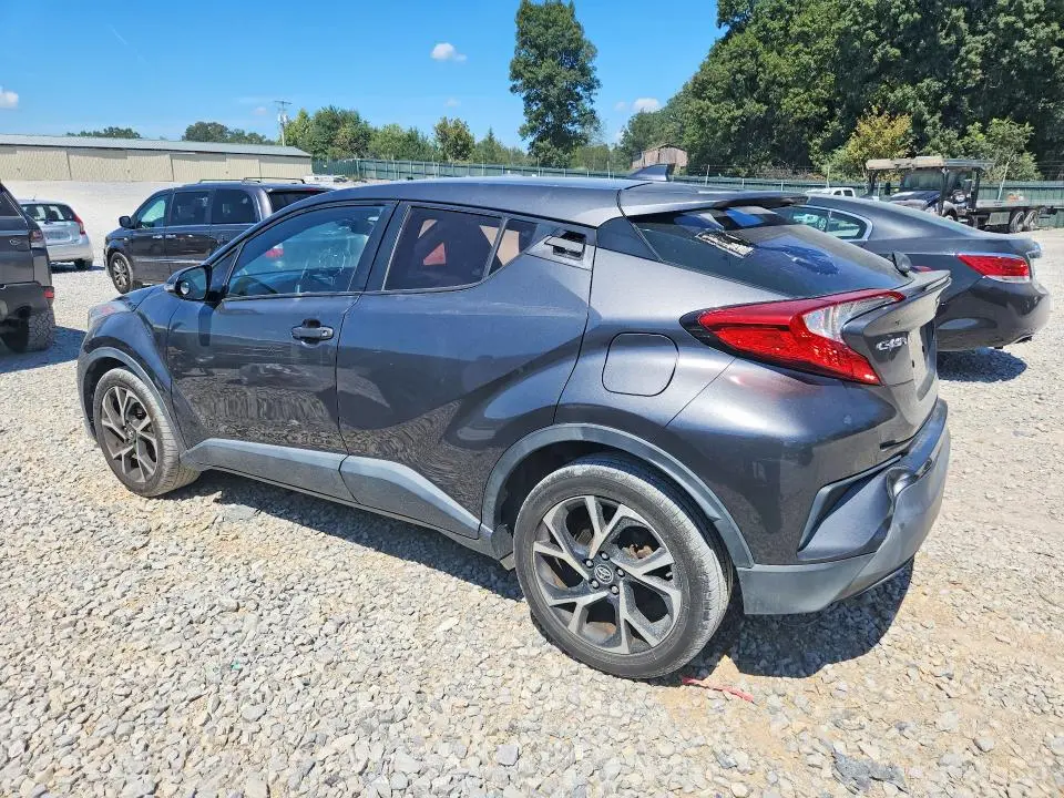 2018 TOYOTA C-HR XLE  