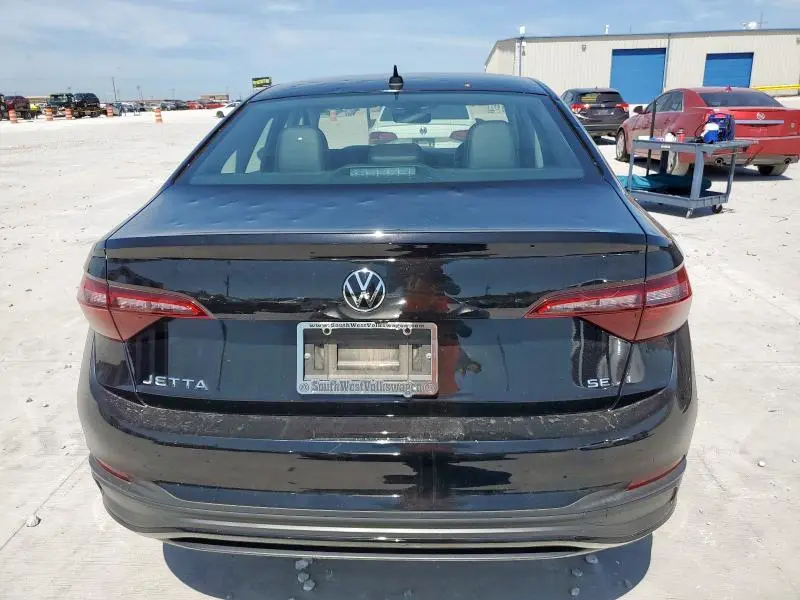 2024 VOLKSWAGEN JETTA SE  