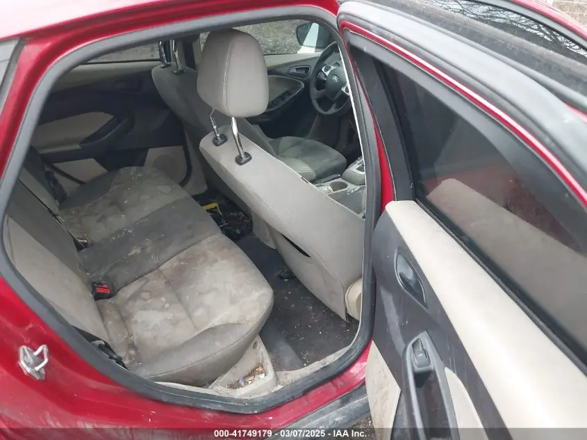 2012 FORD FOCUS SE