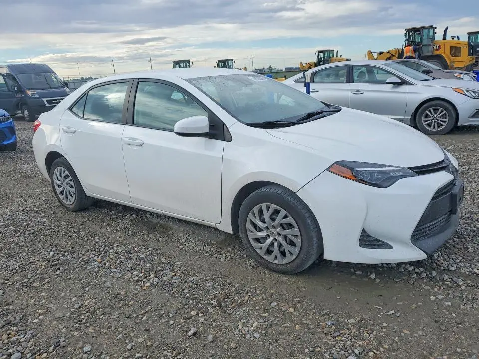 2019 TOYOTA COROLLA LE  