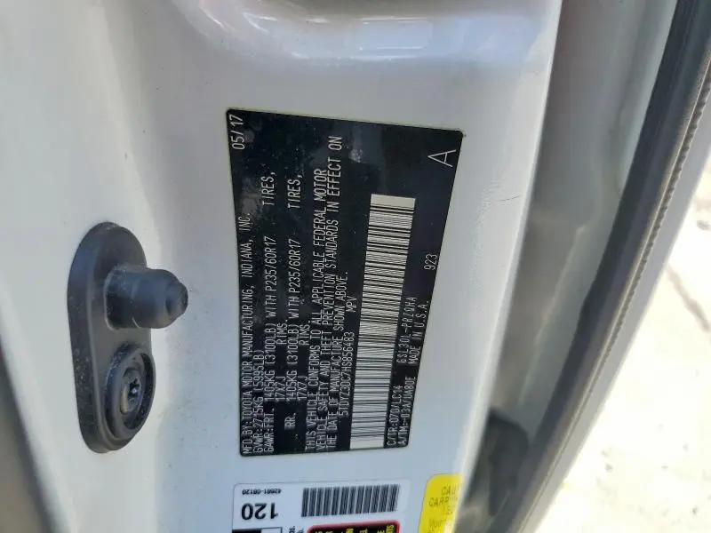 2017 TOYOTA SIENNA XLE PREMIUM 8-PASSENGER  