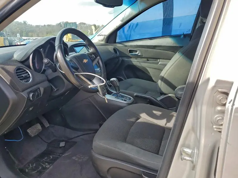 2012 CHEVROLET CRUZE LT  