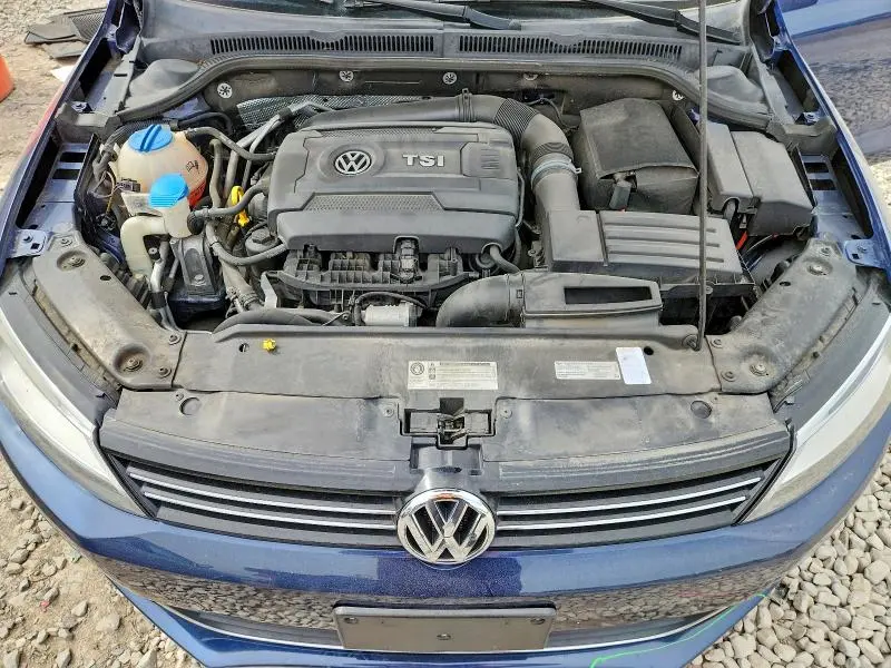 2014 VOLKSWAGEN JETTA SE  