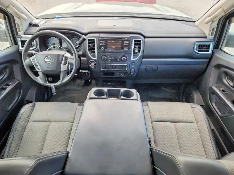 2017 NISSAN TITAN S  