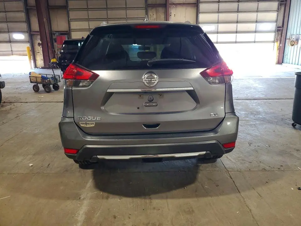2017 NISSAN ROGUE SV  